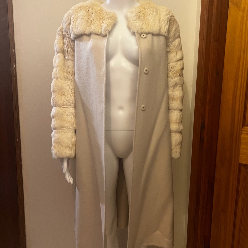 Elegant Cream Fur Long Coat Fendi